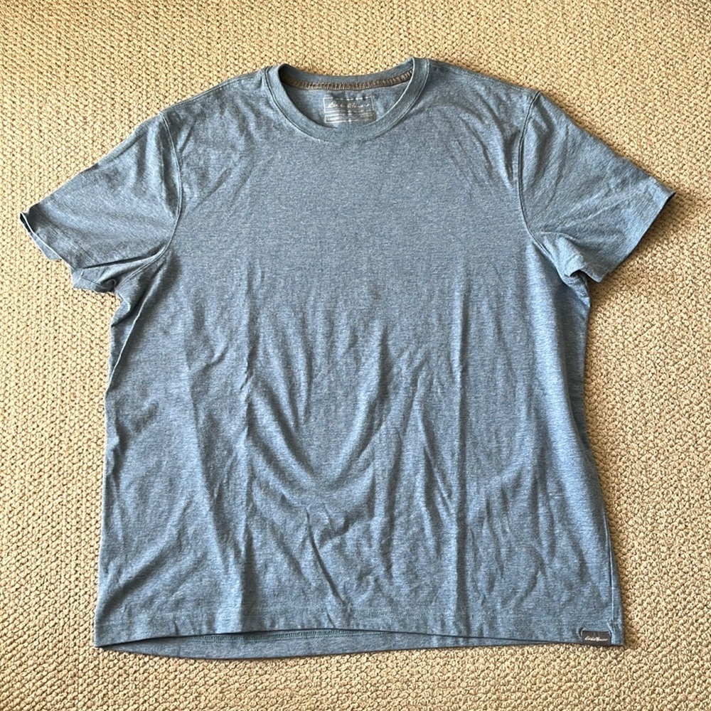 Eddie Bauer short sleeve tee